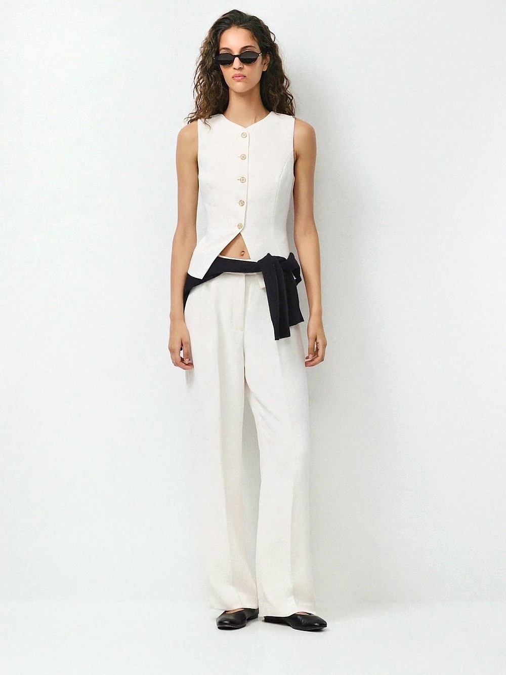 Aritzia Wilfred Regal Vest White 4 - New without Tags